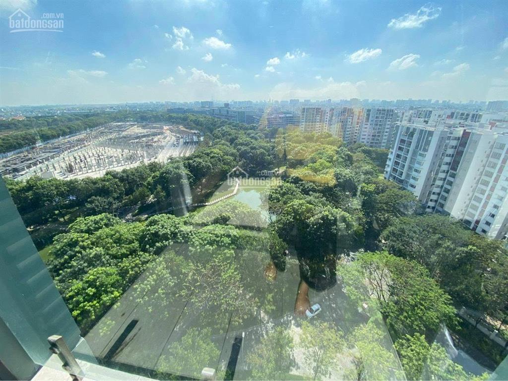 Chính chủ cần bán chcc emerald celadon city. dt 71m22pn2wc giá 5,080tỷ bao thuế phí view siêu đẹp