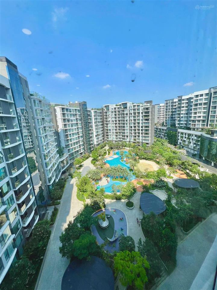 Cho thuê căn diamond centery celadon city tân phú 3pn, 2wc nhà nội thất cơ bản giá 19 triệu/tháng.