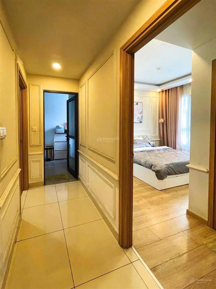 Cần tiền bán gấp căn 71m22pn2wc khu emerald celadon city giá 5tỷ đã có sổ hồng