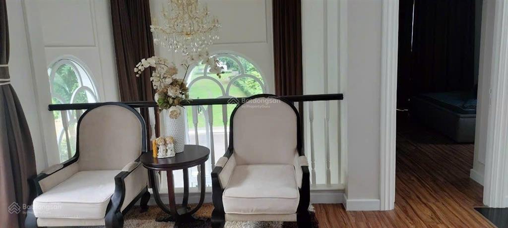Cho thuê villa vị trí góc mảng xanh lớn 4pn 4wc full nt ở ngay hàng xóm văn minh, an ninh 24/7