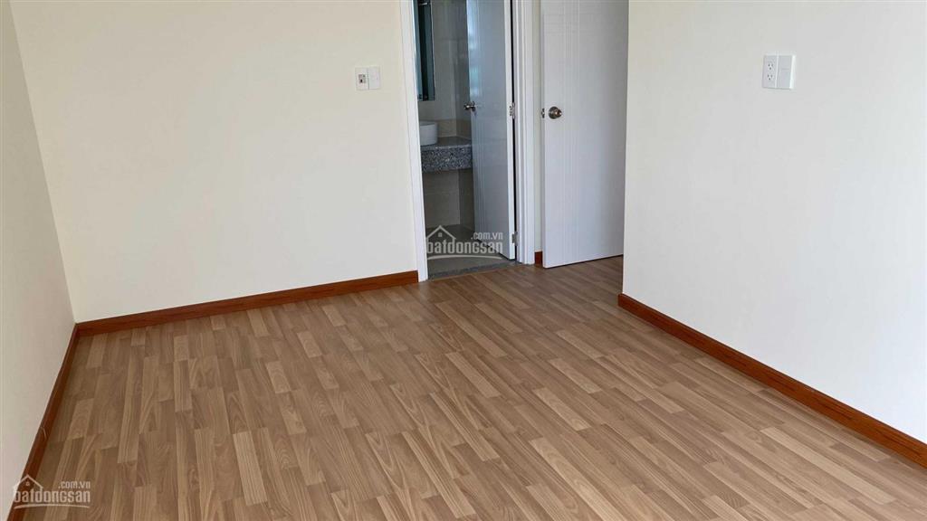 Bán nhanh căn gốc diamond gate 2, 74m2 2pn 2wc. nhà vừa bàn giao sạch đẹp 0941 733 ***