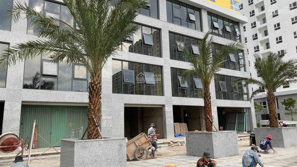 Bán nhanh căn gốc diamond gate 2, 74m2 2pn 2wc. nhà vừa bàn giao sạch đẹp 0941 733 ***