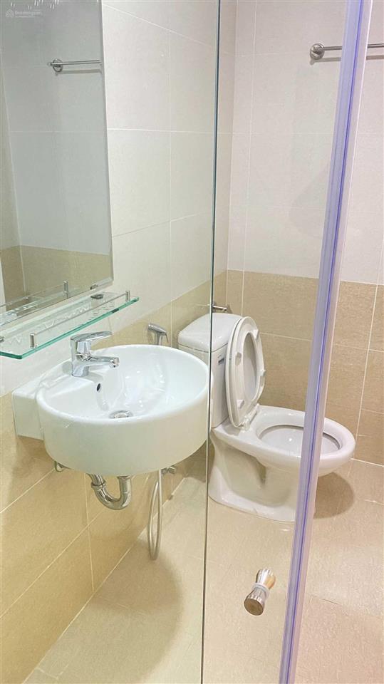 Cần cho thuê nhà diamond riverside nhà trống 73m2 2pn 2wc giá 8 triệu,  0941 733 ***