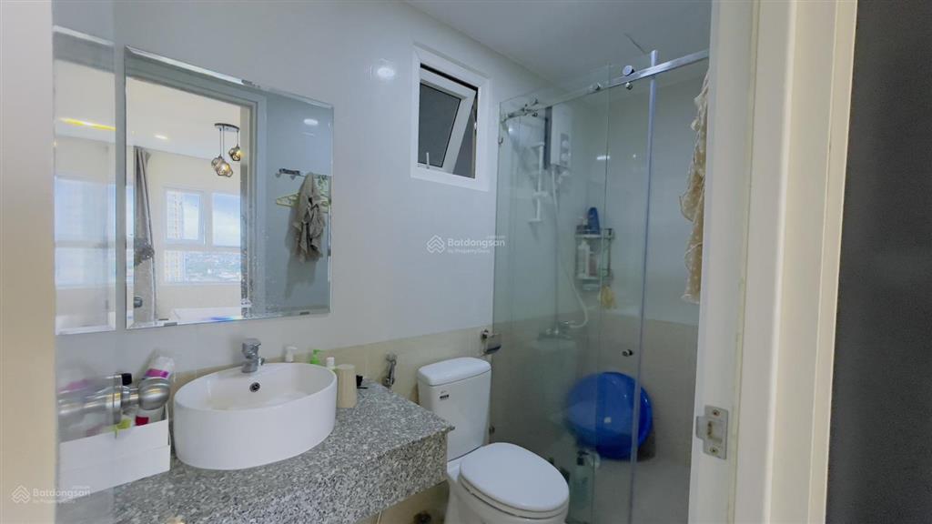 Bán căn hộ 74m2 2pn full nội thất mới mặt tiền võ văn kiệt di chuyển trung tâm nhanh