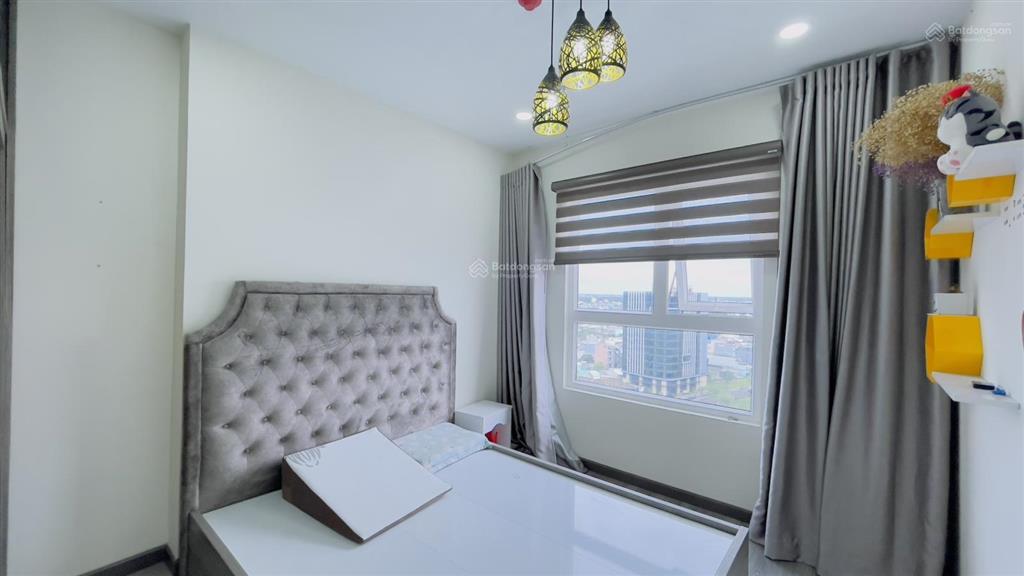 Bán căn hộ 74m2 2pn full nội thất mới mặt tiền võ văn kiệt di chuyển trung tâm nhanh