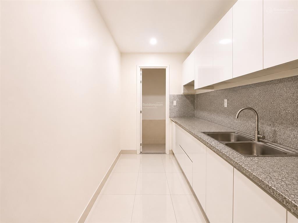 Bán căn lầu 10 diamond riverside, 3,1 tỷ, 73m2 2pn 2wc, hướng nam, nhà mới, tặng kèm nội thất mới