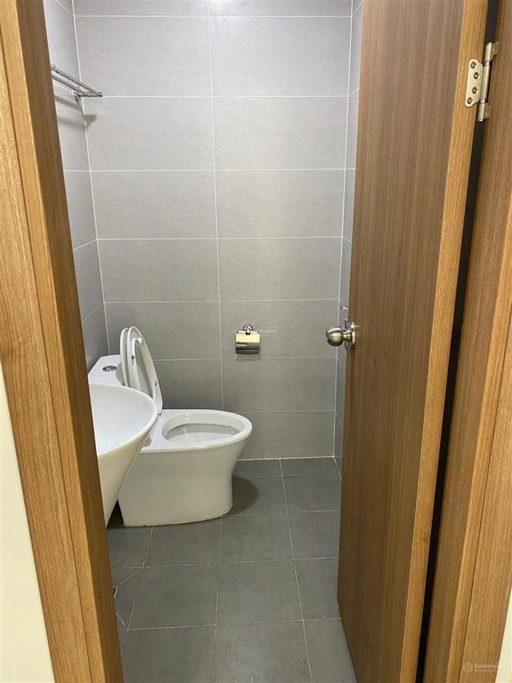 Bcons miền đông 2pn, 2wc view đẹp, giá 2tỷ350 bao sang tên  0903 066 ***