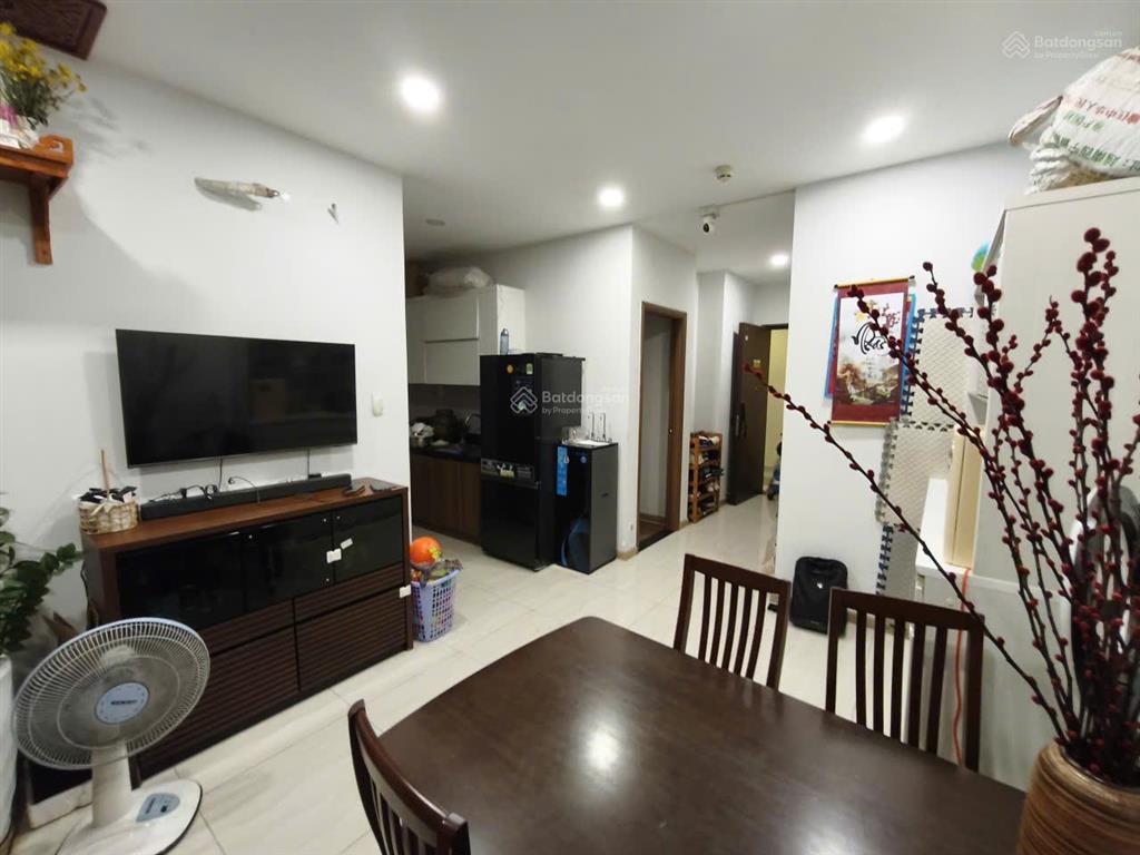 Chính chủ gửi bán căn 57m2 full nt giá 2tỷ1 nhà mới nh cho vay 70%  0903 066 *** xem nhà thực tế