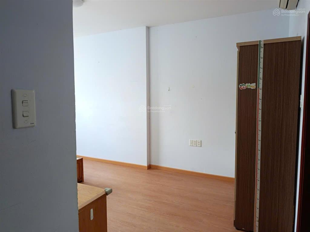 Bán gấp ch thủy lợi 4 nguyễn xí, 2pn=3,8 tỷ. sổ hồng. 0903 066 ***