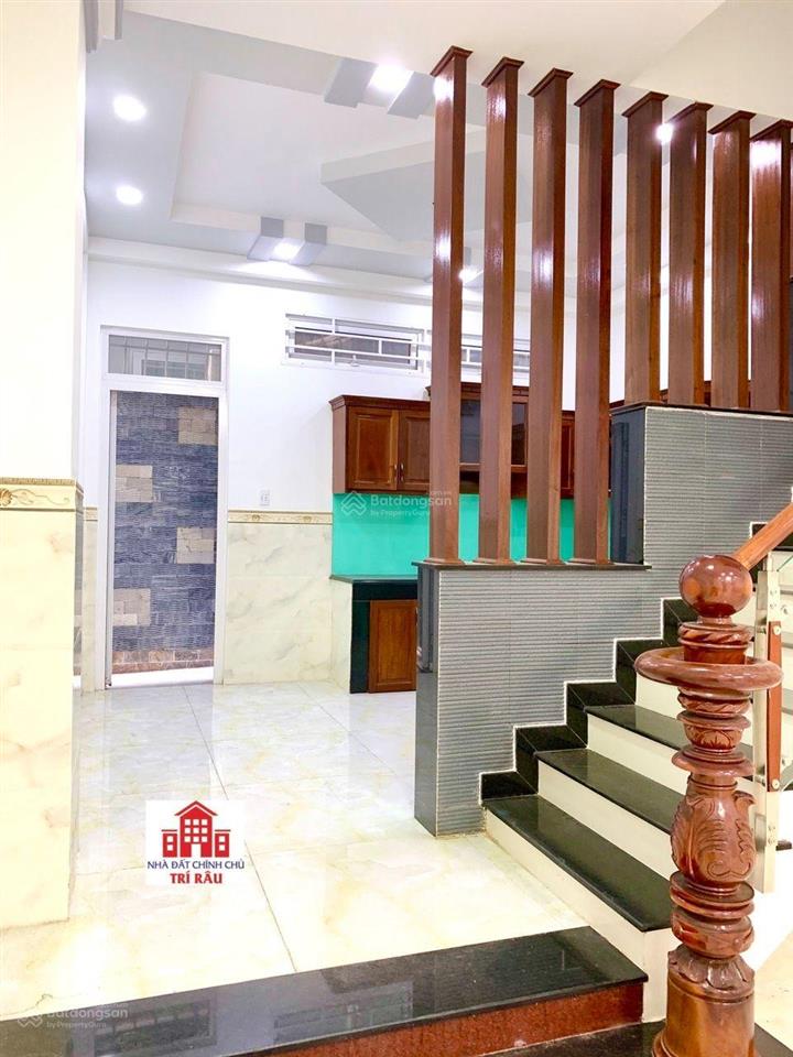 Nhà phố 3 lầu 4x15m, xe hơi vô nhà, lộ giới 20m trước nhà kdc a.d.vương p16 q8 cách v.v.kiệt 800m