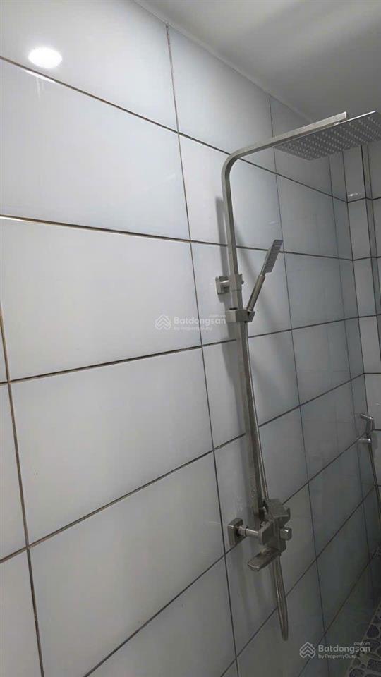Nhà 2 lầu, mới xây, hẽm 3m cách mt phú định 50m p16 q8 gần hoàng ngân