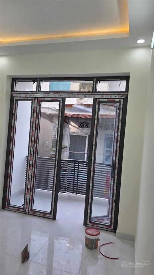 Nhà 2 lầu, mới xây, hẽm 3m cách mt phú định 50m p16 q8 gần hoàng ngân