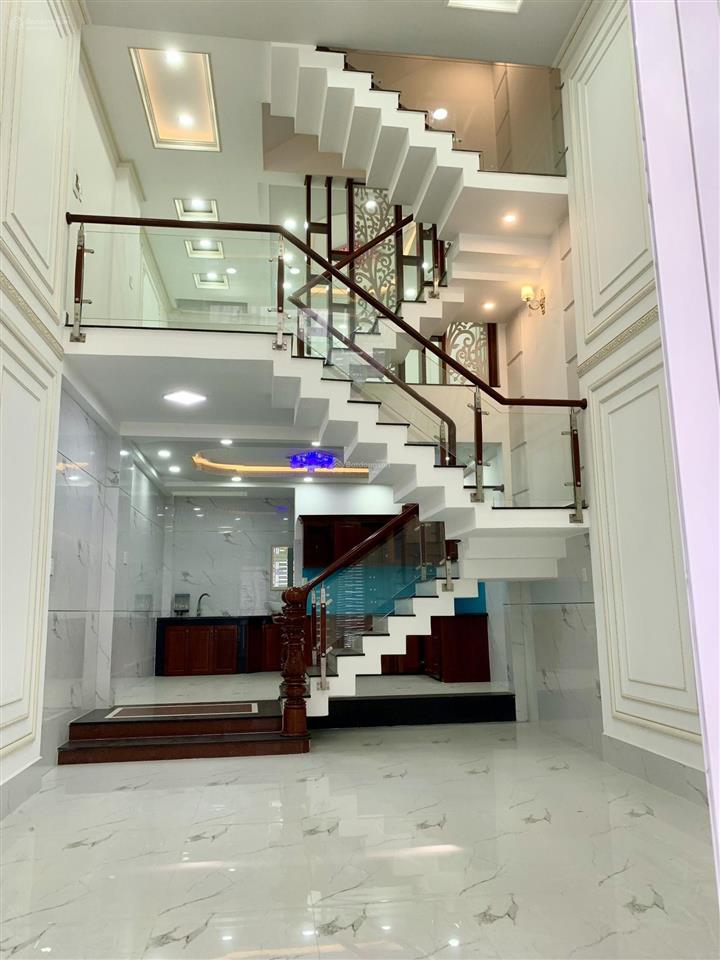 Nhà 1 lửng 3 lầu kdc an dương vương gần võ văn kiệt, bảo vệ 24/24 shr hoàn công đầy đủ