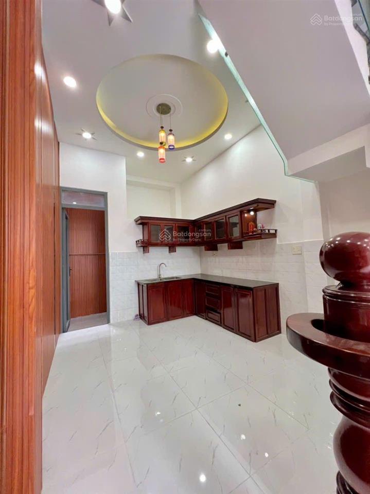 Nhà phố 3 lầu hxh phú định p16 q8 nối dài ng văn luông q6, shr giao nhà ngay