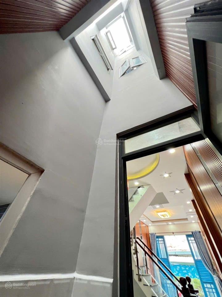 Nhà phố 3 lầu hxh phú định p16 q8 nối dài ng văn luông q6, shr giao nhà ngay
