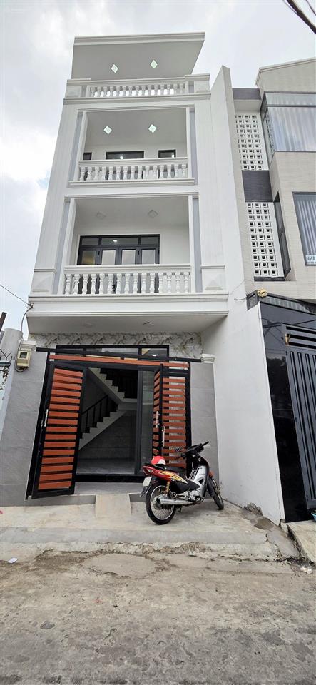 Nhà 3 lầu mt lý đạo thành p16 q8, cạnh cầu lò gốm võ văn kiệt q6, shr, hoàn công
