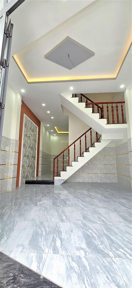 Nhà 3 lầu mt lý đạo thành p16 q8, cạnh cầu lò gốm võ văn kiệt q6, shr, hoàn công