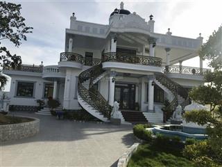 Biệt thự tại gò công, tiền giang, mt đường nhựa, 5pn, 6wc, sổ hồng. dt đất 4.740m2, 26,5 tỷ tl