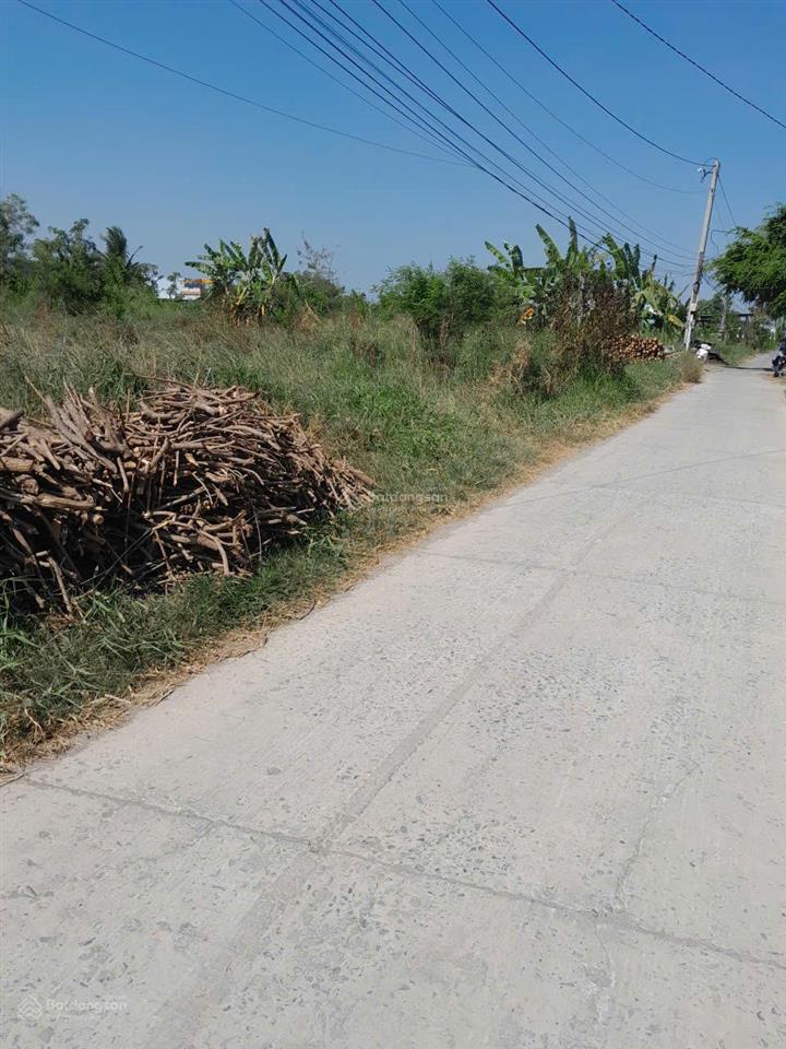 Đất nền sẵn 5.474m² (46,5m x 114,5m) tại gò công đông, tiền giang, đường rộng, 5,7 tỷ thương lượng
