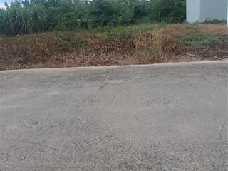 Bán đất thành phố gò công, tiền giang. 98,7m2 (5x19,7m), đan xe hơi, ngay trung tâm, 850tr có sổ
