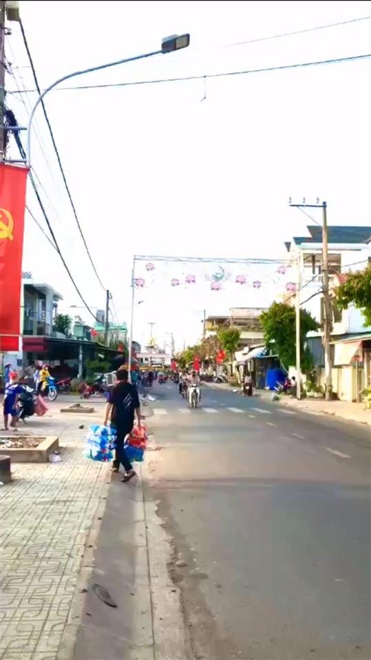 Đất mặt tiền ngay trung tâm và ngay chợ gò công đông, tiền giang, 102,8m2 full thổ, shr 2,15 tỷ