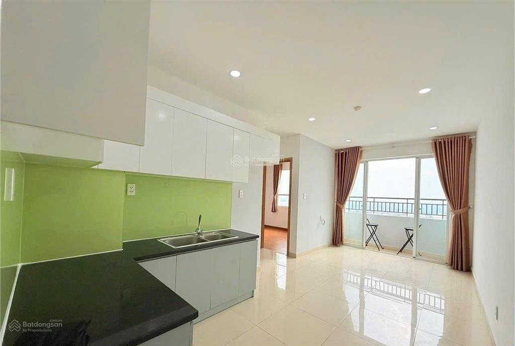 2pn có sẵn 2 máy lạnh, rèm cho thuê giá 7tr/th tại chung cư dream home quận 8