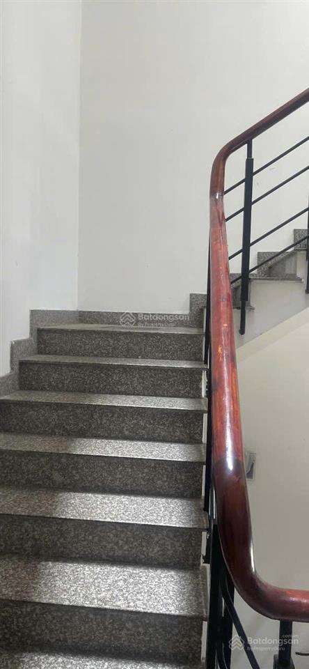 Cho thuê np tại khu dân cư phú lợi, 15 triệu, 350m2, 4pn, 6wc, hàng hiếm