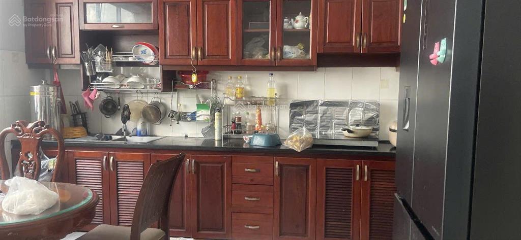 Cho thuê np tại khu dân cư phú lợi, 15 triệu, 350m2, 4pn, 6wc, hàng hiếm
