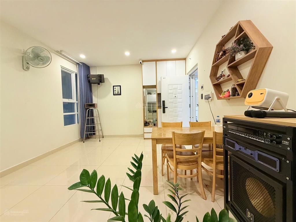 Cho thuê căn hộ chung cư 62m2 tại dream home palace, giá tốt, view đẹp