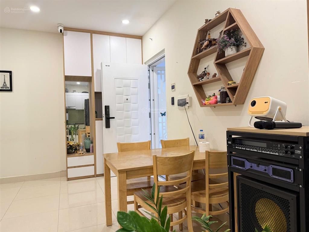 Cho thuê căn hộ chung cư 62m2 tại dream home palace, giá tốt, view đẹp