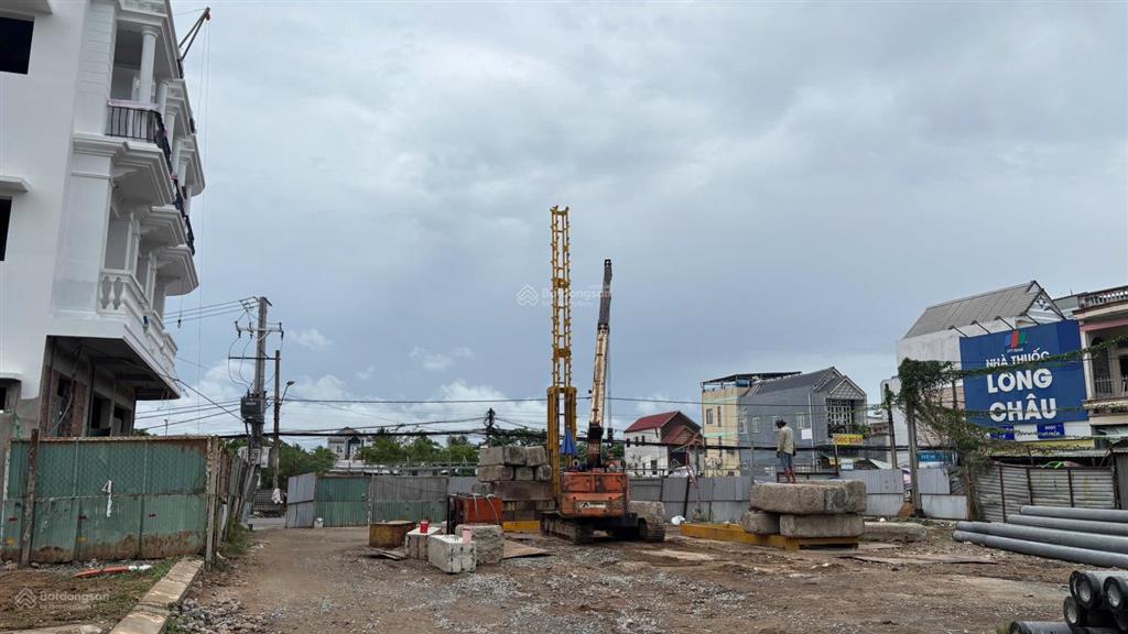 Bán đất tại khu chợ và nhà phố liên kế bình minh, 2,5 tỷ, 48m2