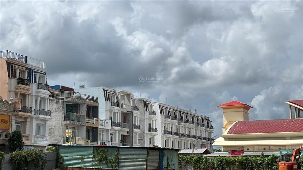 Bán đất tại khu chợ và nhà phố liên kế bình minh, 2,5 tỷ, 48m2