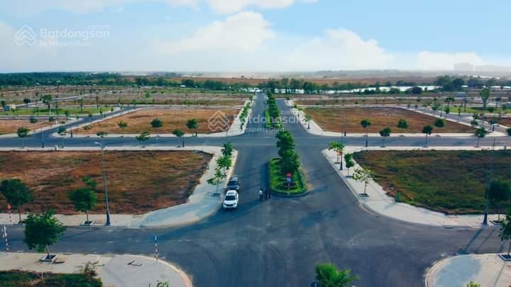 Bán đất nền sổ đỏ sang tên ngay biên hòa new city sân golf long thành hỗ trợ vay  0919 860 ***