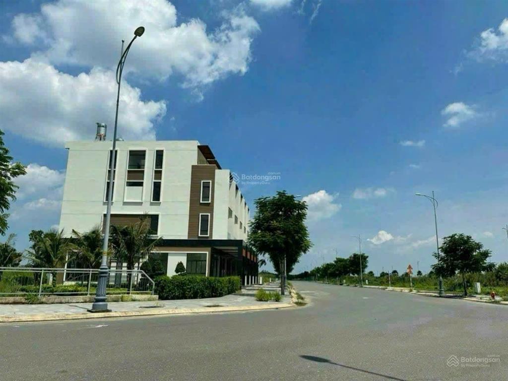 Bán đất nền sổ đỏ sang tên ngay biên hòa new city sân golf long thành hỗ trợ vay  0919 860 ***