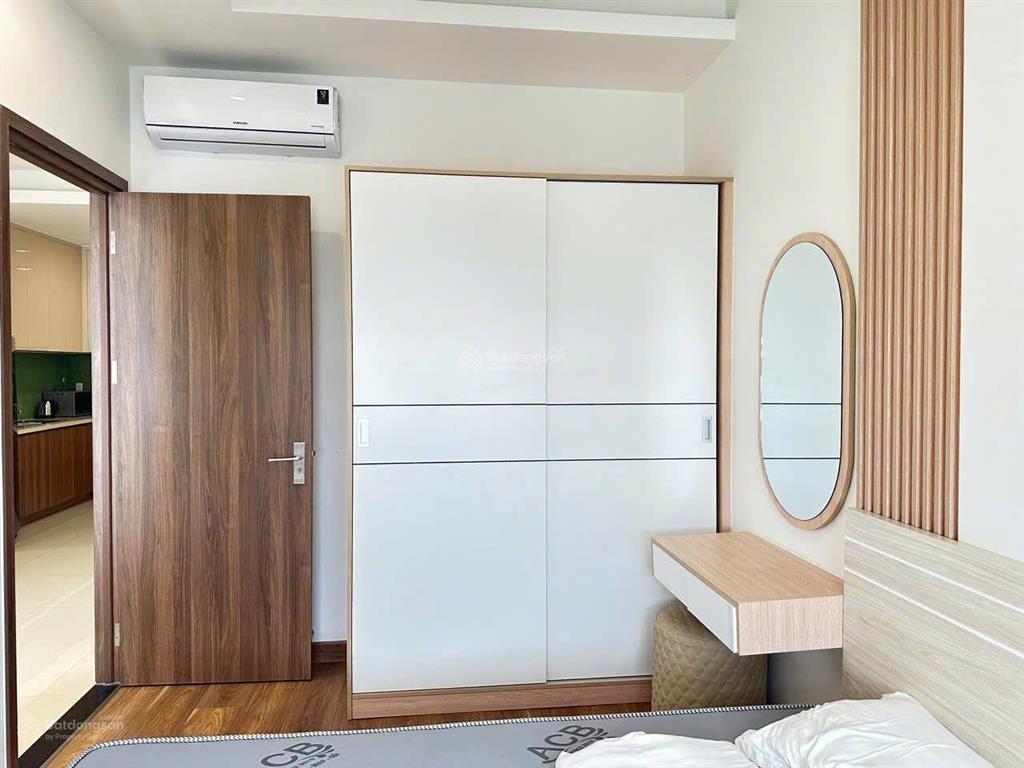 Kẹt tiền cần bán gấp căn 1pn+ q7 sài gòn riverside mt đào trí view sông giá 3,1 tỷ  0919 860 ***