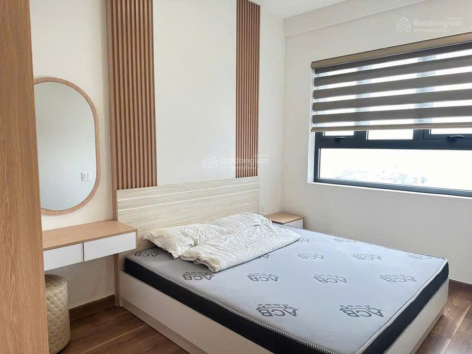 Kẹt tiền cần bán gấp căn 1pn+ q7 sài gòn riverside mt đào trí view sông giá 3,1 tỷ  0919 860 ***