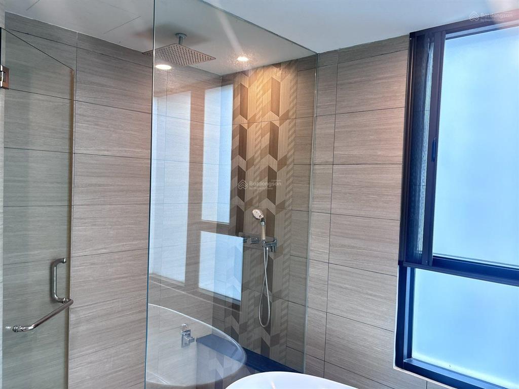 Cho thuê cc feliz en vista, 220m2, 85 triệu/tháng, view sông tầng trung, q2, hcm 0938 449 ***