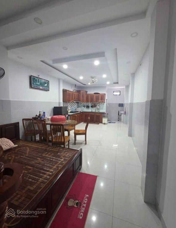 Bán nhà mặt tiền đường 12m có thang máy vị trí vàng ngã tư bình triệu thủ đức.