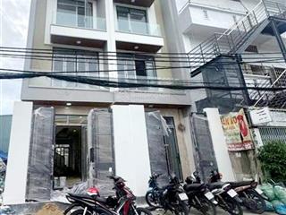 Giảm 1 tỷ. bán nhà mặt tiền ngã ba đường 39, p hiệp bình thủ đức. giáp vành đai 2 phạm văn đồng