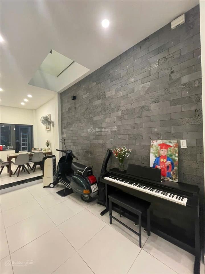 Bán toà nhà 7 tầng mt phạm văn đồng, phường hiệp bình chánh, thủ đức. vị trí siêu vip. 0972 772 ***