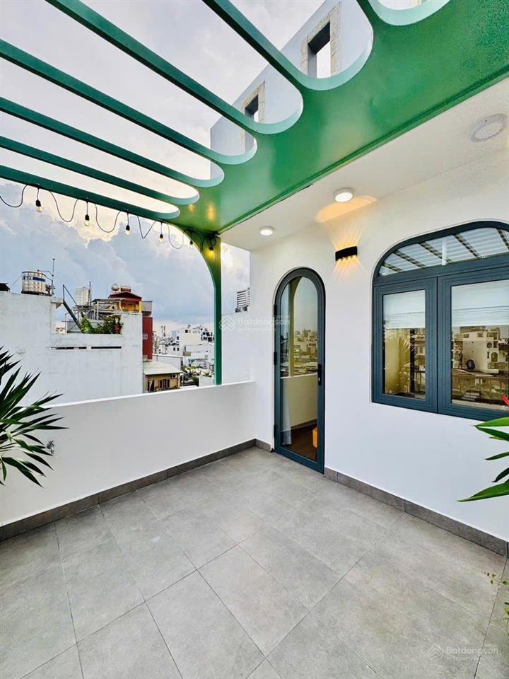 Bán nhà riêng 6,89 tỷ, 29m2 tại bùi hữu nghĩa, p 2, q.bình thạnh, 5 tầng lầu .