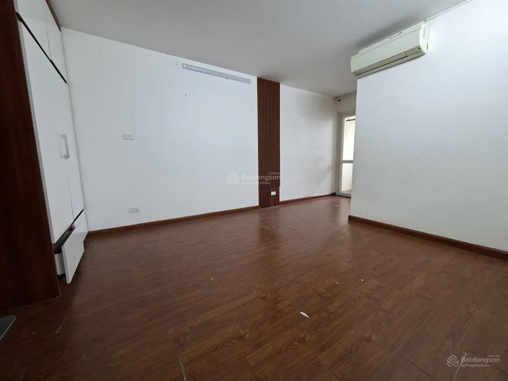 Bán căn hộ chung cư tòa thăng long tower số 33 mạc thái tổ. dt 81m2, 2pn, 2vs. giá 6,5 tỷ