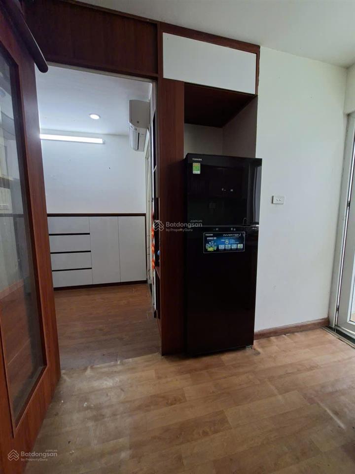 Bán căn hộ chung cư tòa thăng long tower số 33 mạc thái tổ. dt 81m2, 2pn, 2vs. giá 6,5 tỷ