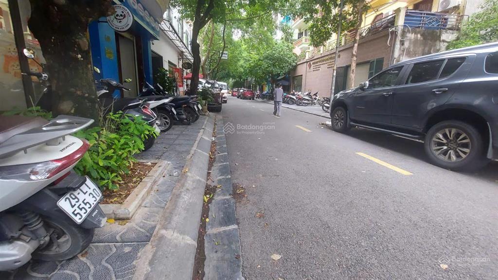 Bán căn liền kề kđt trung hòa nhân chính  nguyễn thị thập dt 86m2, mt 7m. xây 5 tầng.