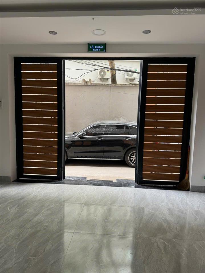 Bán nhà khu kim giang dt 65m2, xây 7 tầng. mt 5,2m. thang máy, ô tô tránh nhau. gần phố