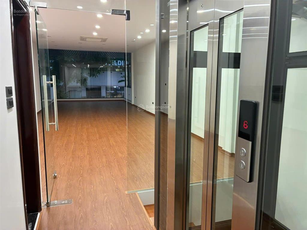 Bán nhà mặt phố trung kính, dt 87m2 xây 6 tầng. thông phòng, thang máy, mt 5,2m. kd đỉnh cao