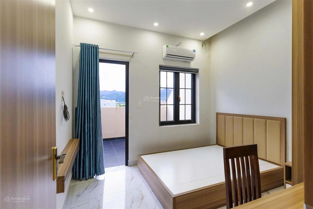 Bán liền kề hoàn thiện full nội thất đường mê linh dự án bàu tràm lakeside view hồ, giá 7,5 tỷ