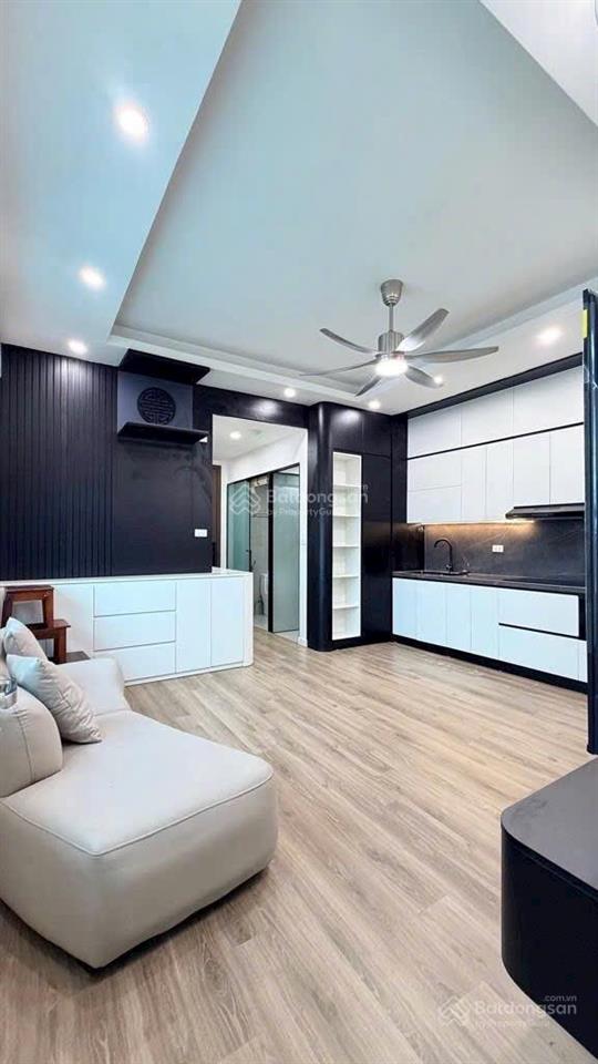 Bán căn hộ n07 dịch vọng, phố trần quý kiên 2pn full giá 5 tỷ
