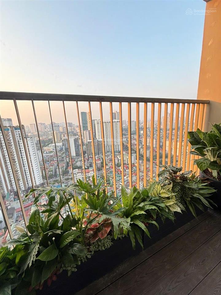 Bán căn hộ home city trung kính 2pn 2vs full hơn 6 tỷ