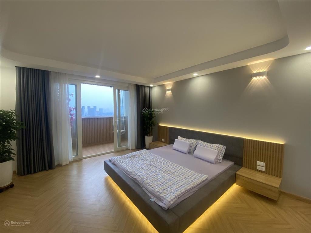 Bán căn hộ 3pn, 130m2 tại chung cư 1517 ngọc khánh, 115 triệu/m2